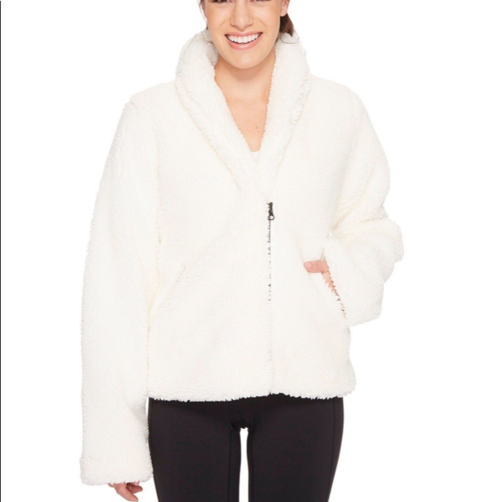 Alo Yoga Cozy Up Jacket in White